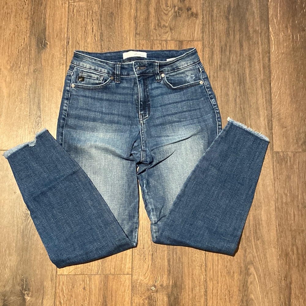 KanCan jeans sz 27